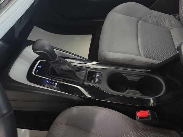 Used 2021 Toyota Corolla SE FWD image 20