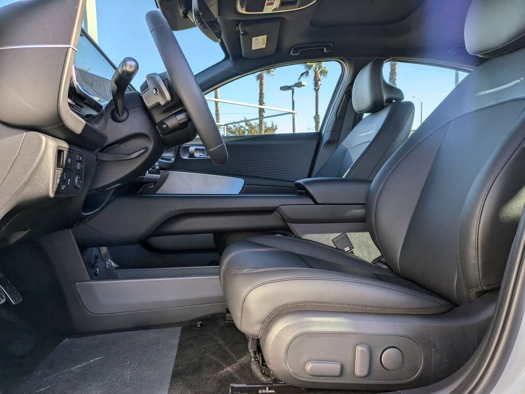 New 2024 Hyundai Ioniq 6 Limited RWD image 15
