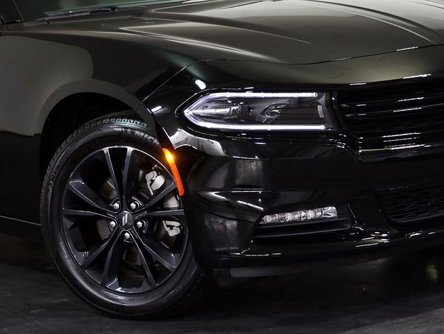 Used 2023 Dodge Charger SXT w/ Blacktop Package image 9