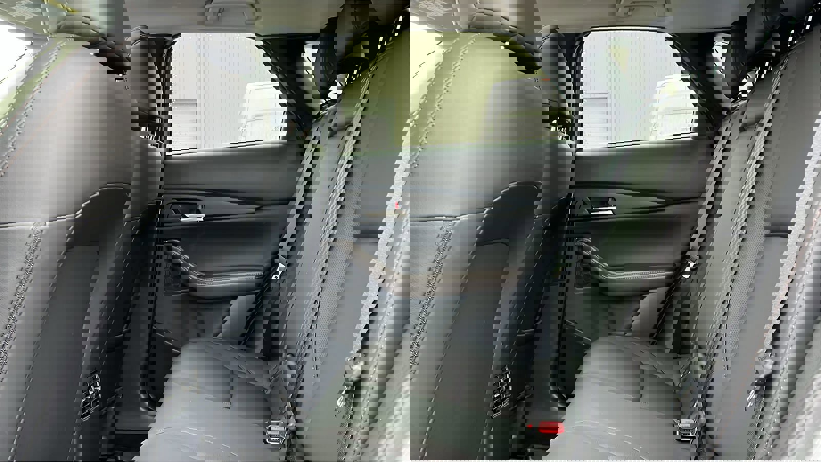 Certified 2025 MAZDA CX-30 AWD 2.5 S w/ Premium Package image 20