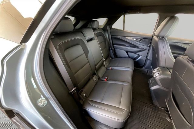 Used 2025 Chevrolet Blazer EV LT AWD/4WD image 17