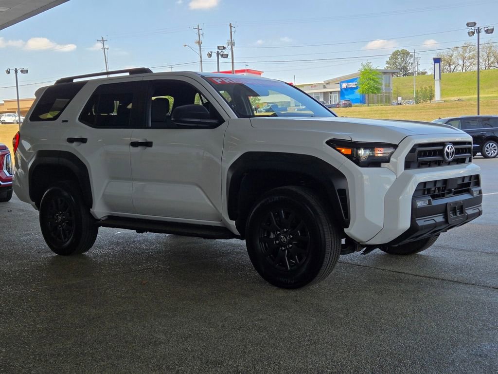 Used 2025 Toyota 4Runner SR5 AWD/4WD image 7