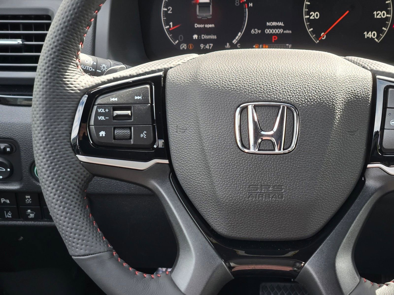 New 2026 Honda Ridgeline Black Edition image 15