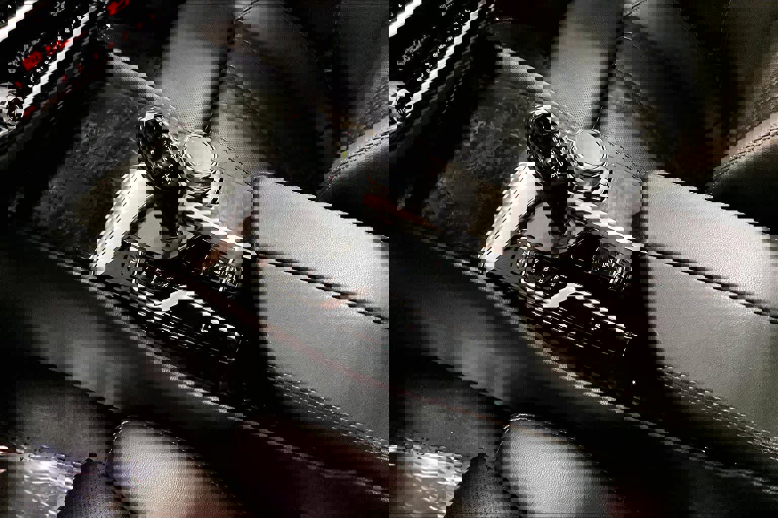 Used 2021 BMW 540i xDrive w/ Premium Package image 16