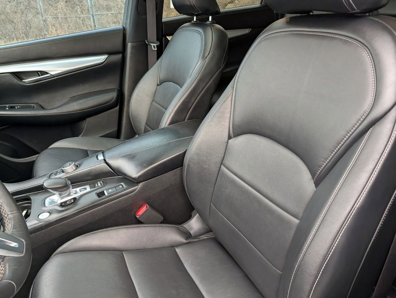 Used 2019 INFINITI QX50 Luxe w/ Navigation Package image 20