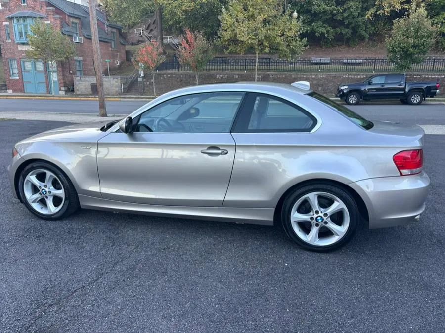 Used 2010 BMW 128i Coupe image 4