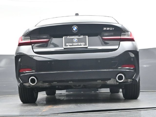 Certified 2024 BMW 330i Sedan w/ Convenience Package RWD image 33