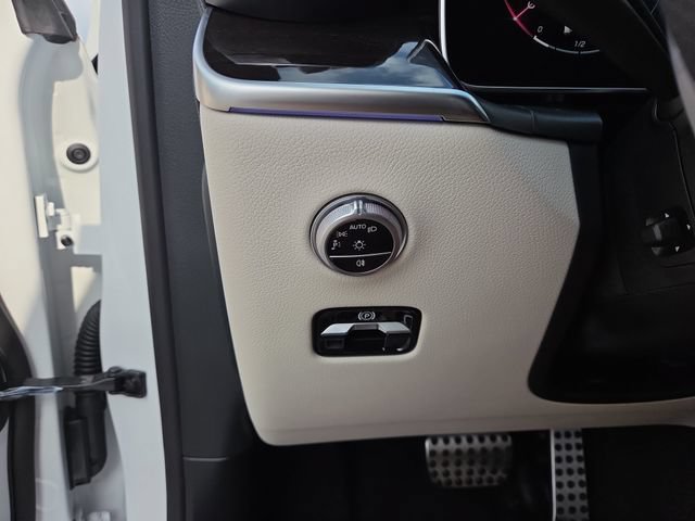 New 2027 Mercedes-Benz GLC 300 4MATIC image 18
