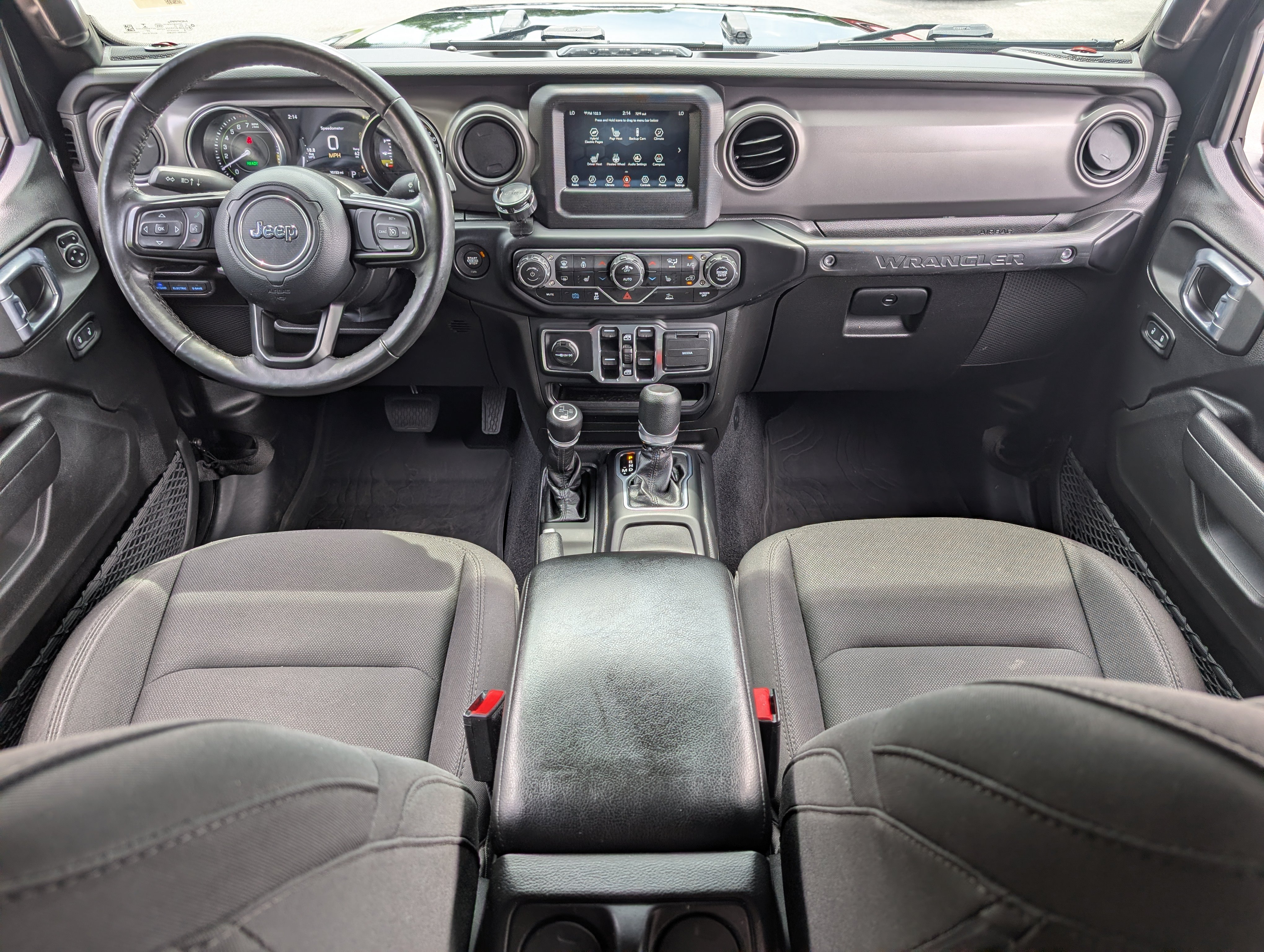 Used 2023 Jeep Wrangler Unlimited w/ Cold Weather Group AWD/4WD image 22