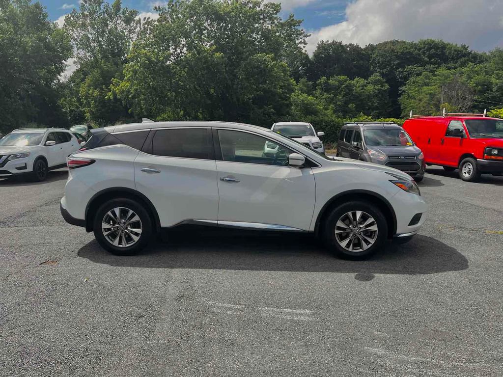 Used 2018 Nissan Murano S image 8