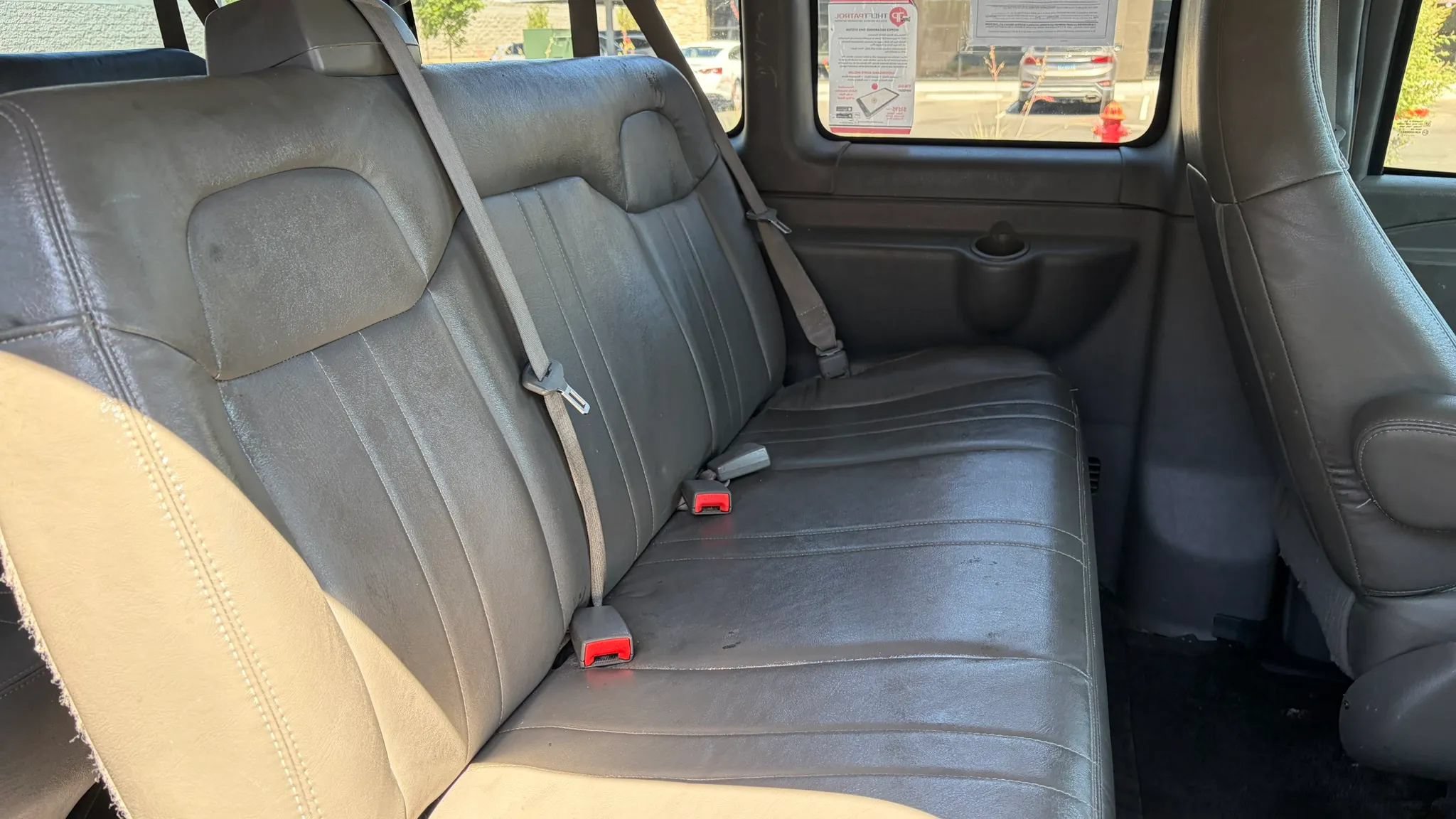Used 2016 Chevrolet Express 2500 LS RWD image 14