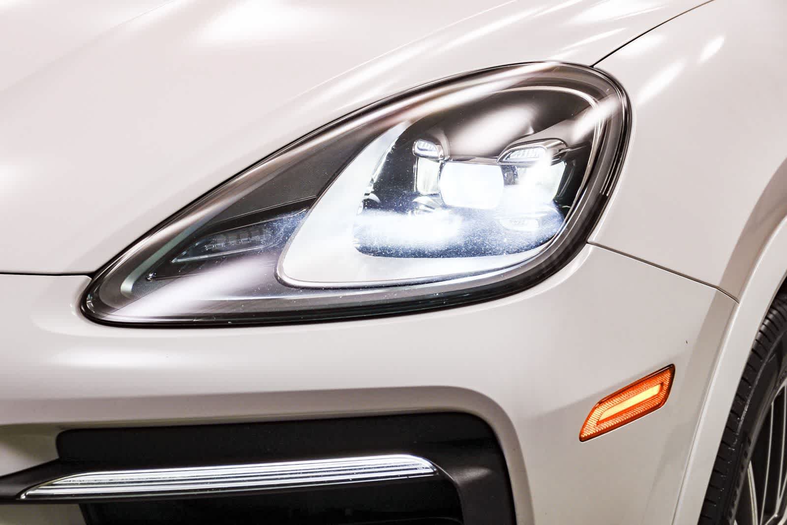 Used 2020 Porsche Cayenne S AWD/4WD image 13