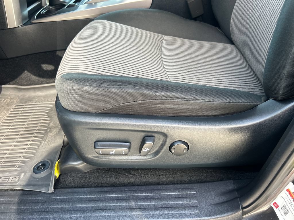 Certified 2023 Toyota 4Runner SR5 AWD/4WD image 31