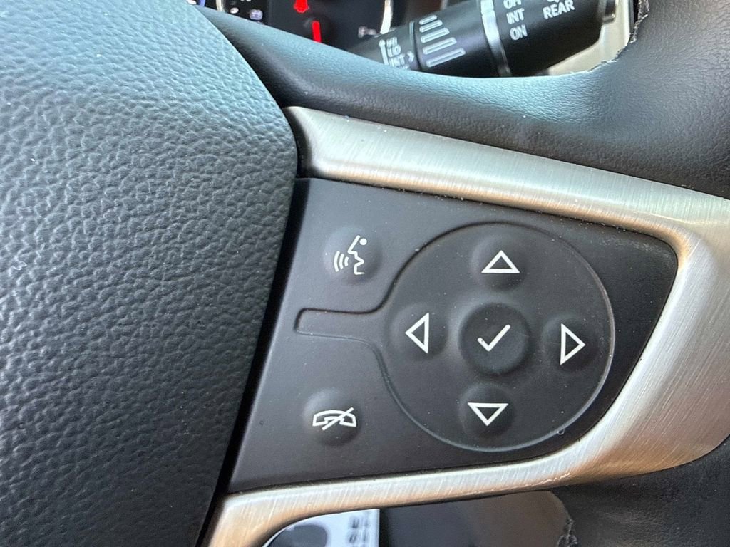 Used 2024 GMC Terrain Denali w/ Denali Premium Package image 27