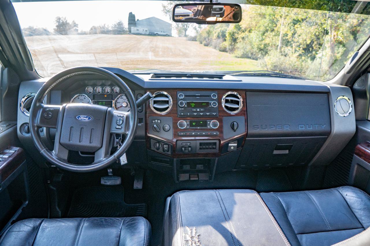 Used 2009 Ford F250 4x4 Crew Cab Super Duty image 14