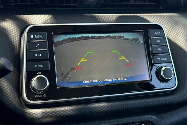 New 2025 Nissan Kicks Play S image 19