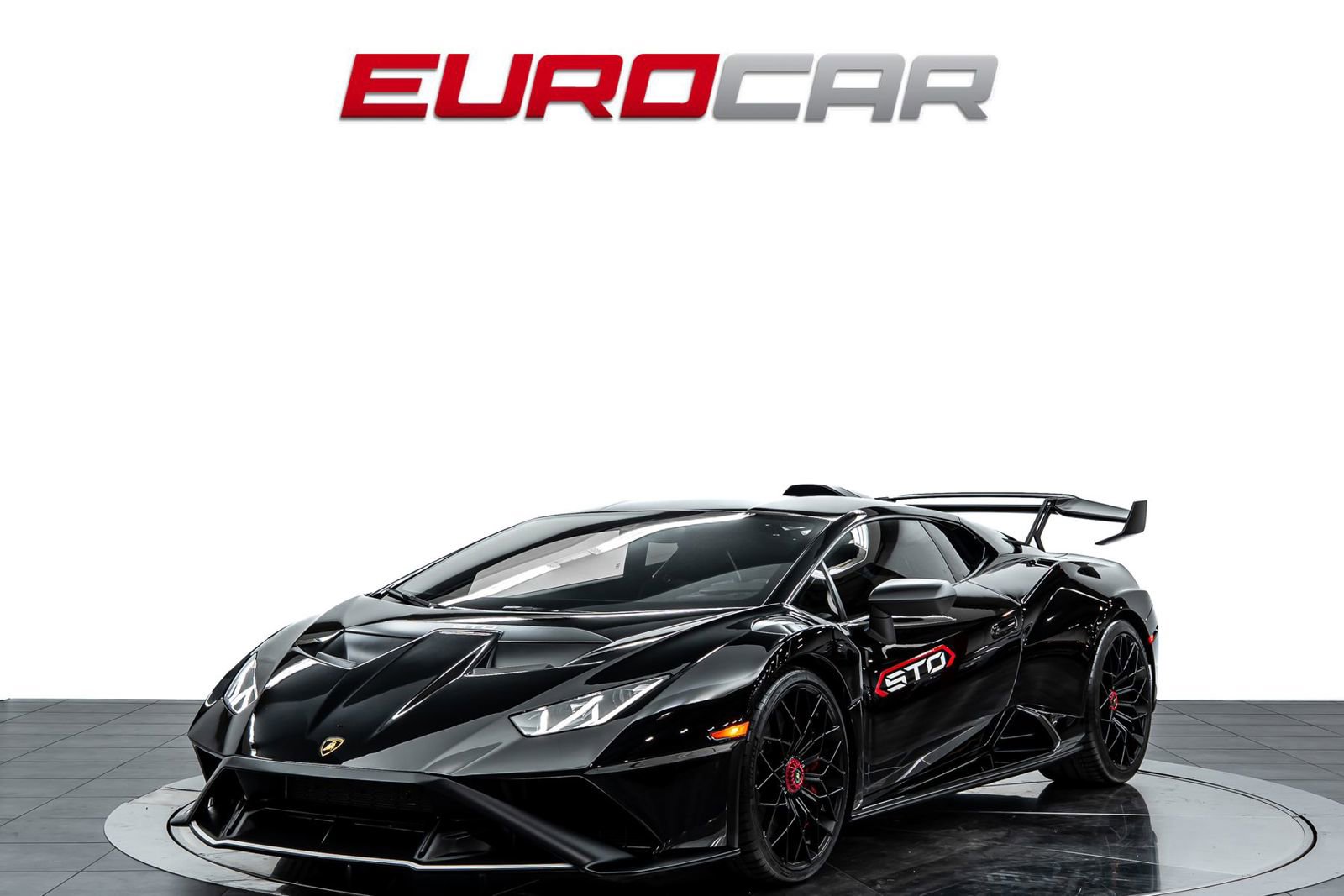 Used 2022 Lamborghini Huracan STO RWD image 1