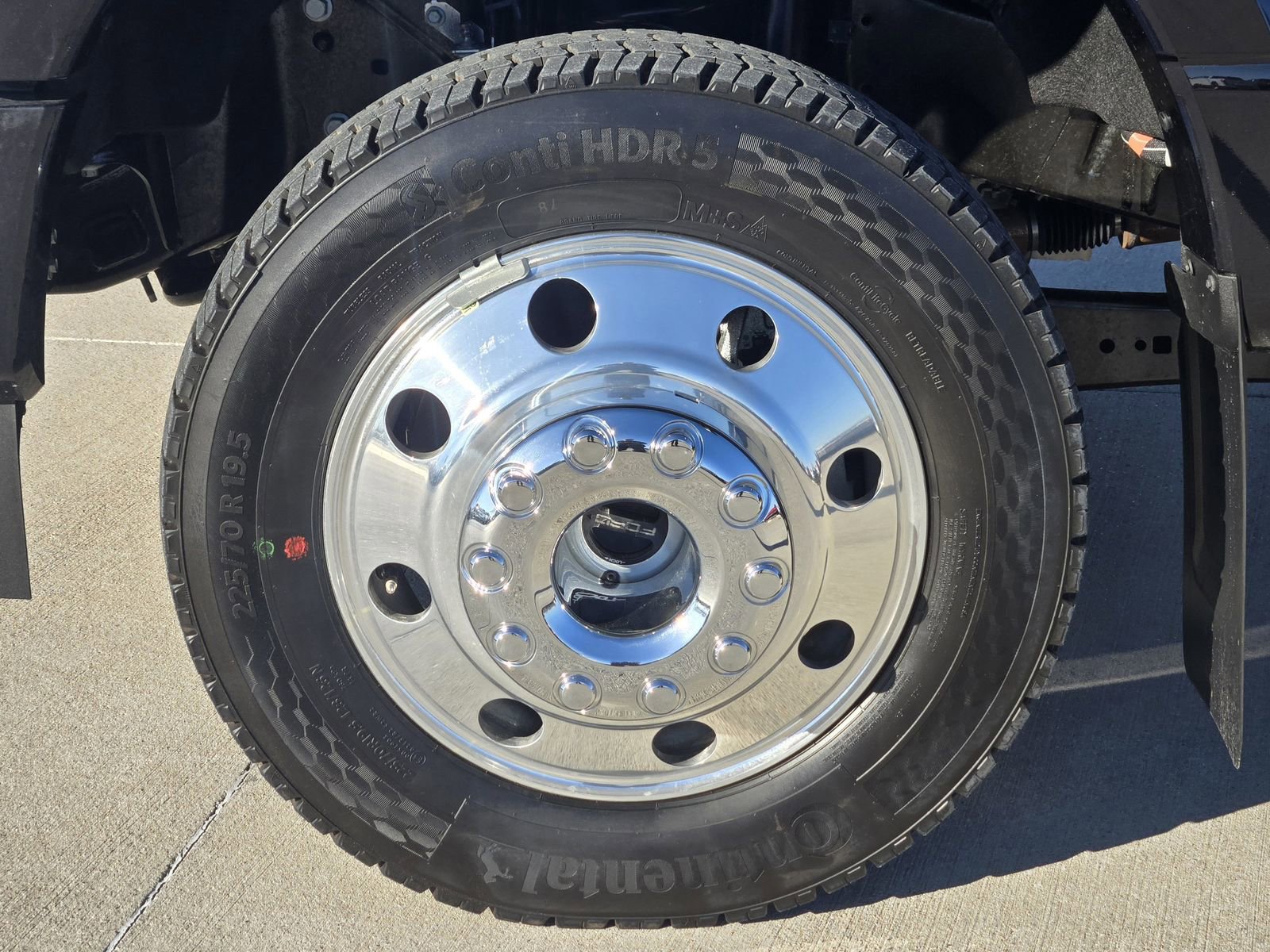 New 2026 Ford F450 XLT AWD/4WD image 14