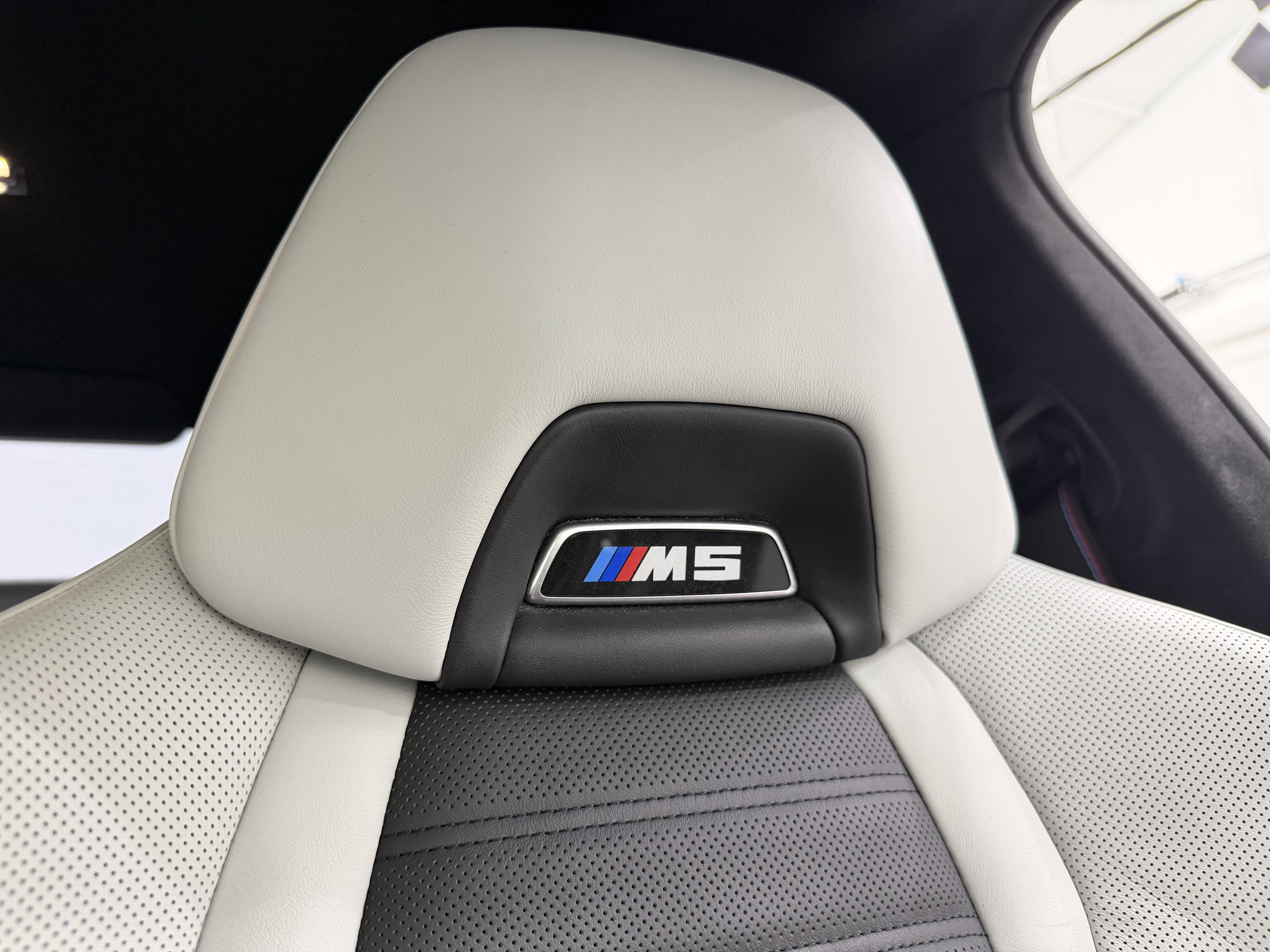 Used 2019 BMW M5 w/ Executive Package AWD/4WD image 39