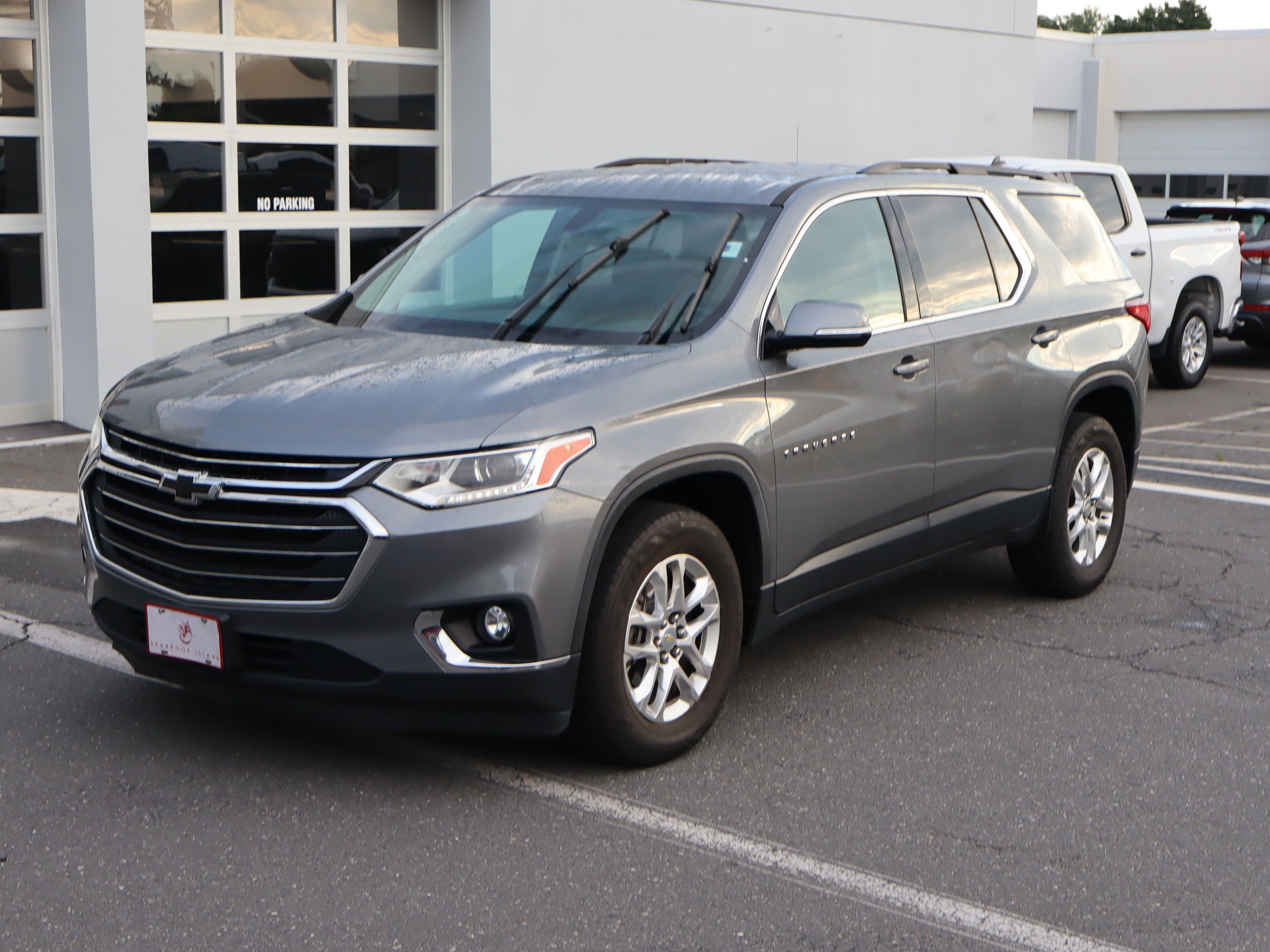 Used 2019 Chevrolet Traverse LT FWD image 16