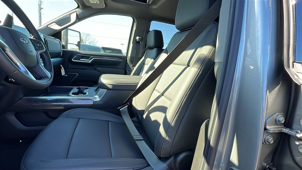 New 2026 Chevrolet Silverado 2500 LTZ w/ LTZ Plus Package image 14