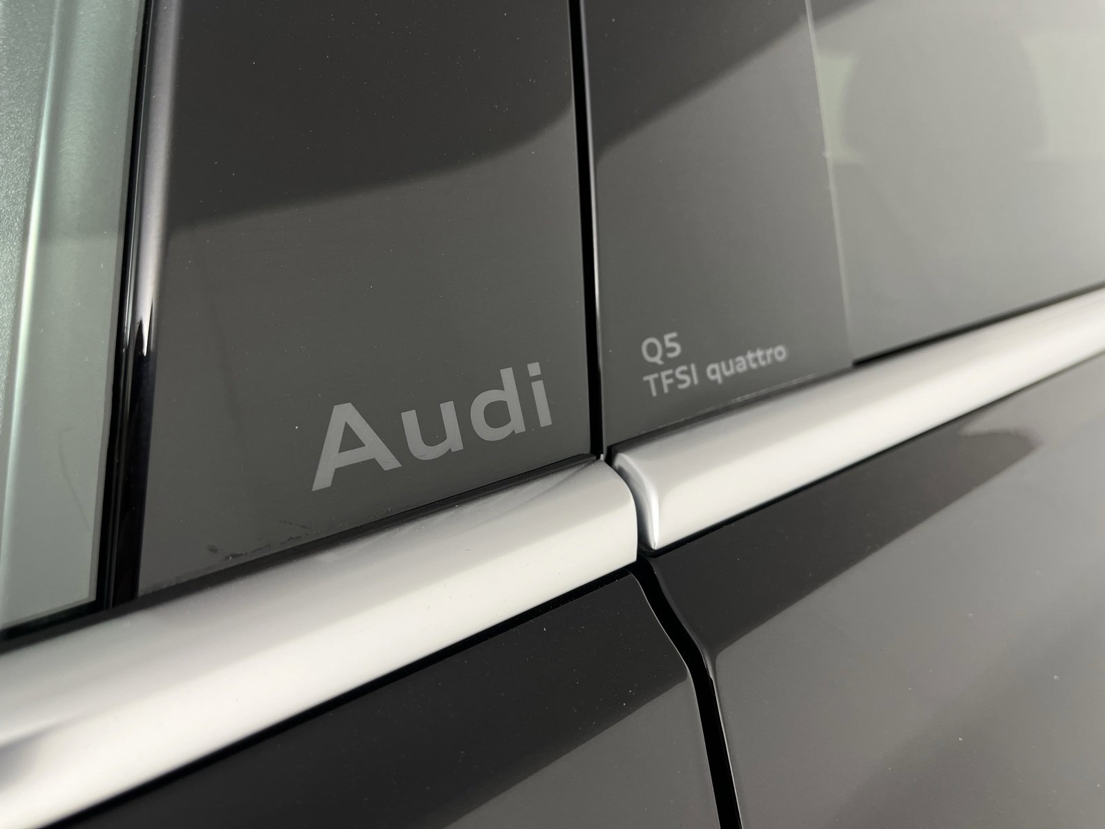 Used 2025 Audi Q5 2.0T Premium Plus w/ Premium Plus image 5