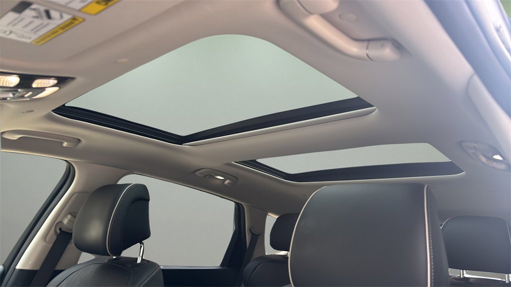 Used 2023 Genesis GV80 2.5T w/ Prestige 20" Package image 15