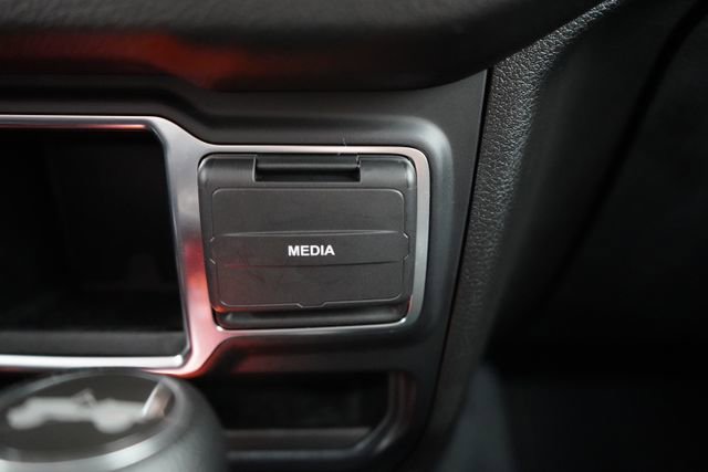 Used 2024 Jeep Wrangler Sport image 40