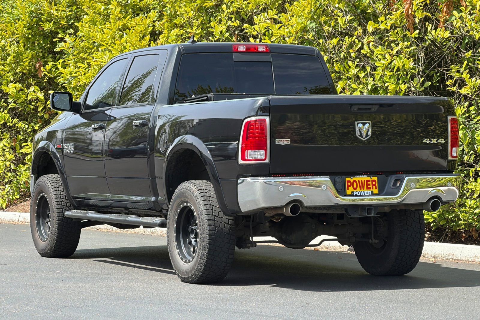 Used 2018 RAM 1500 Laramie w/ Convenience Group AWD/4WD image 6