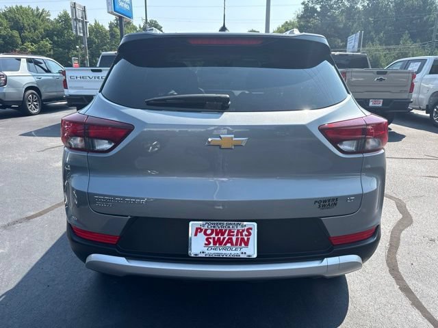 Used 2025 Chevrolet TrailBlazer LT AWD/4WD image 4