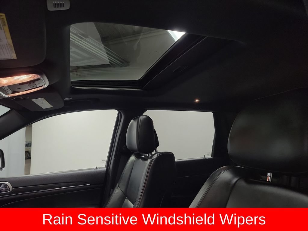 Used 2020 Jeep Grand Cherokee Limited AWD/4WD image 17