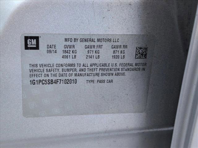 Used 2015 Chevrolet Cruze LT w/ Technology Package image 12