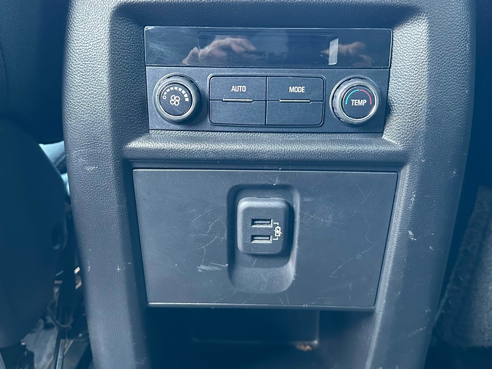 Certified 2020 Chevrolet Traverse LS image 31