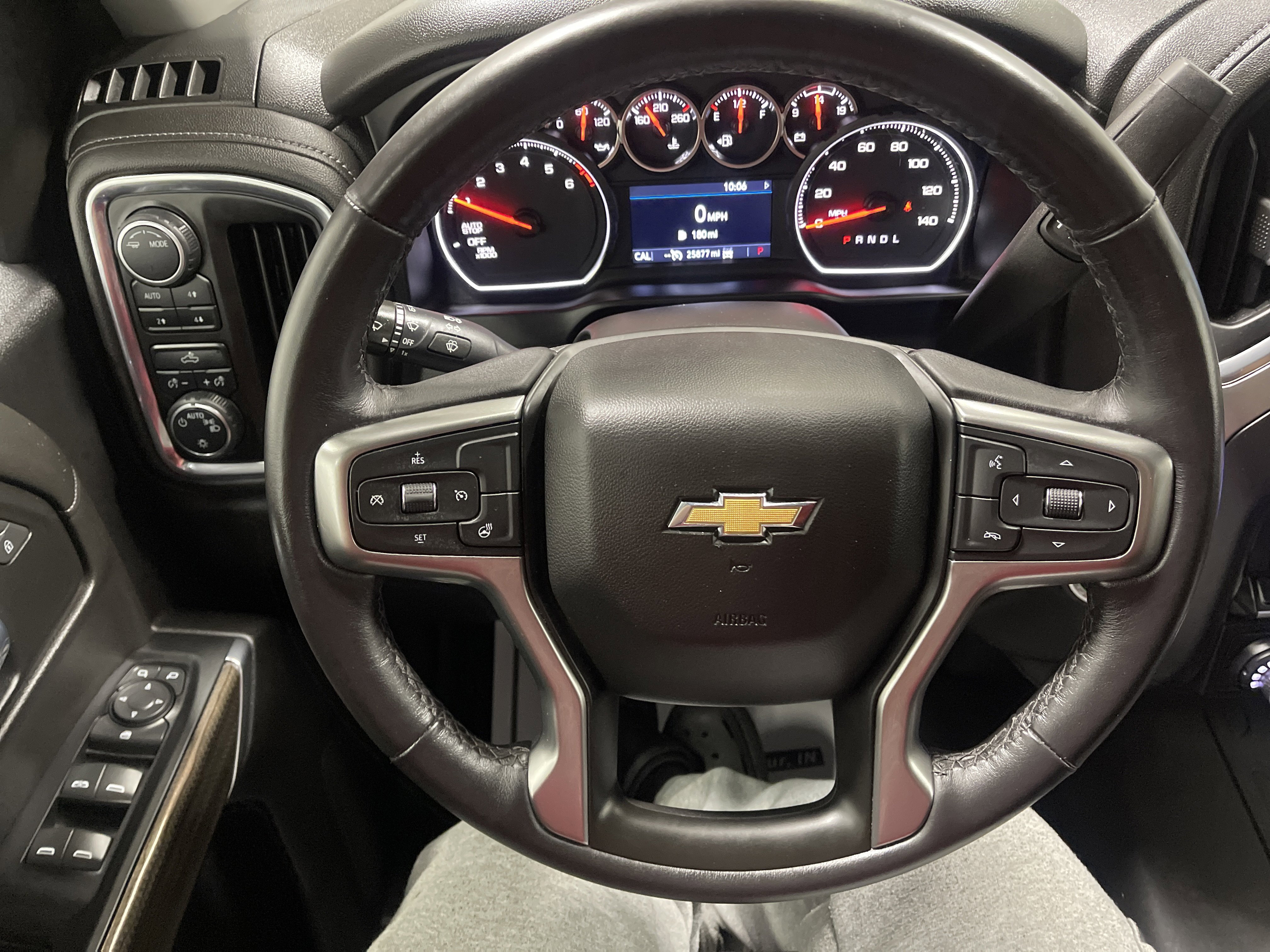 Used 2022 Chevrolet Silverado 1500 LT image 30