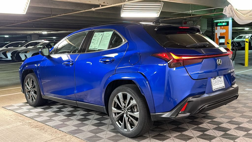 Certified 2024 Lexus UX 250h F Sport AWD/4WD image 7
