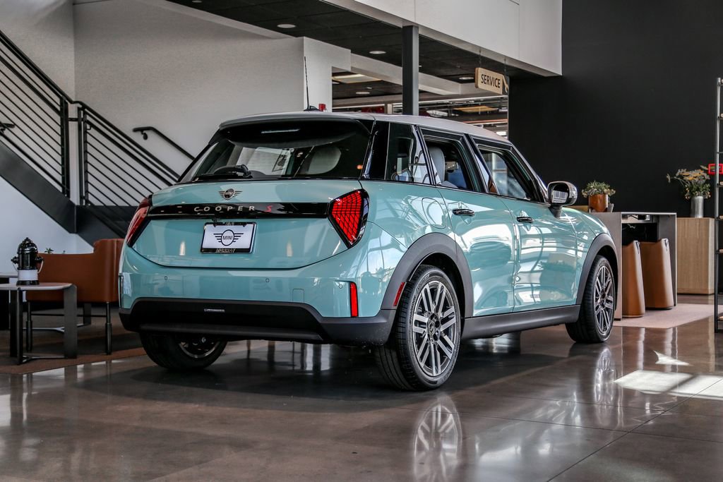 New 2026 MINI Cooper S image 4