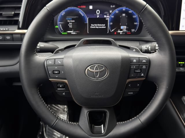 Used 2025 Toyota Crown Signia w/ Advanced Technology Package AWD/4WD image 13