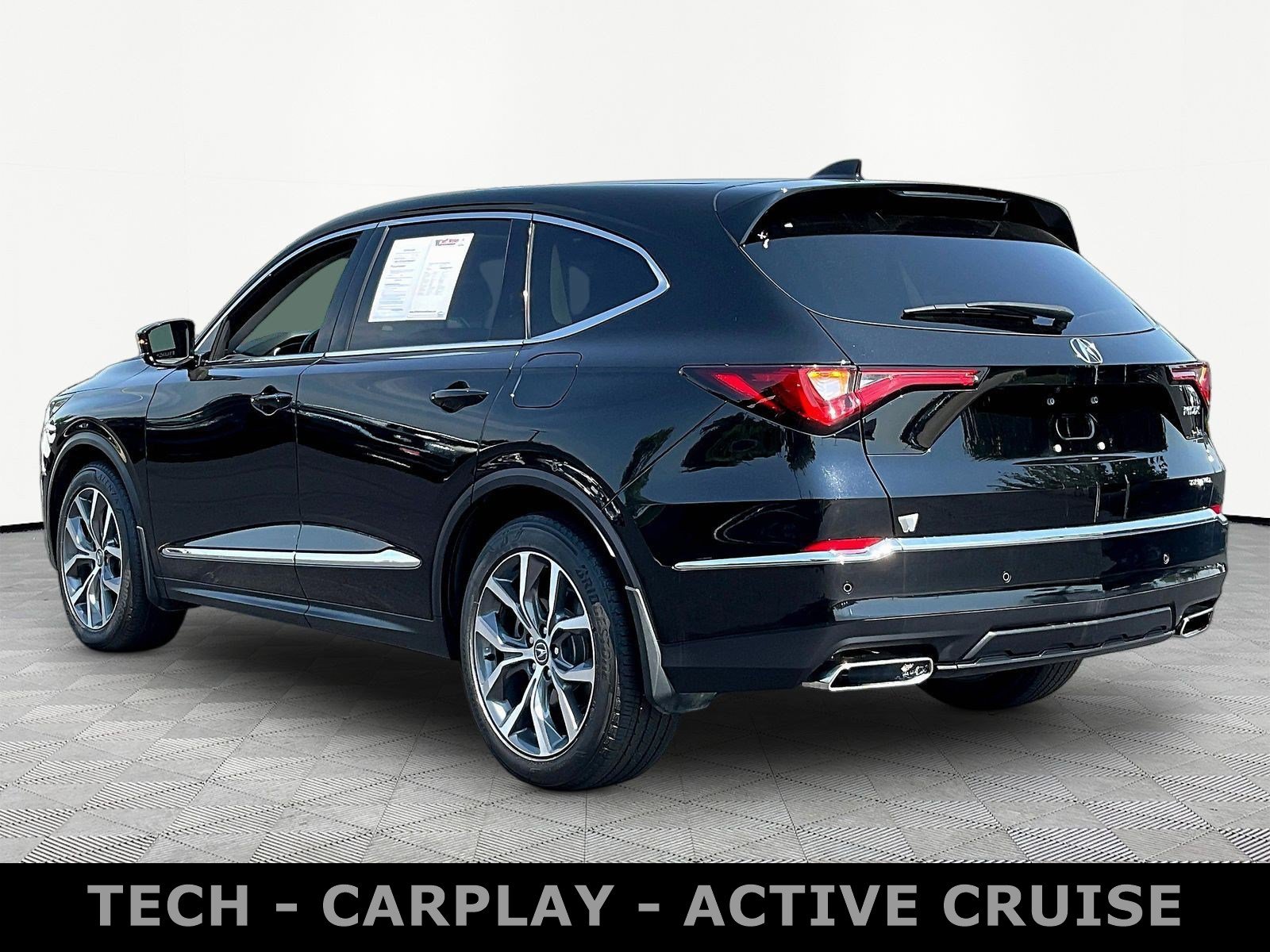 Used 2023 Acura MDX w/ Technology Package AWD/4WD image 4