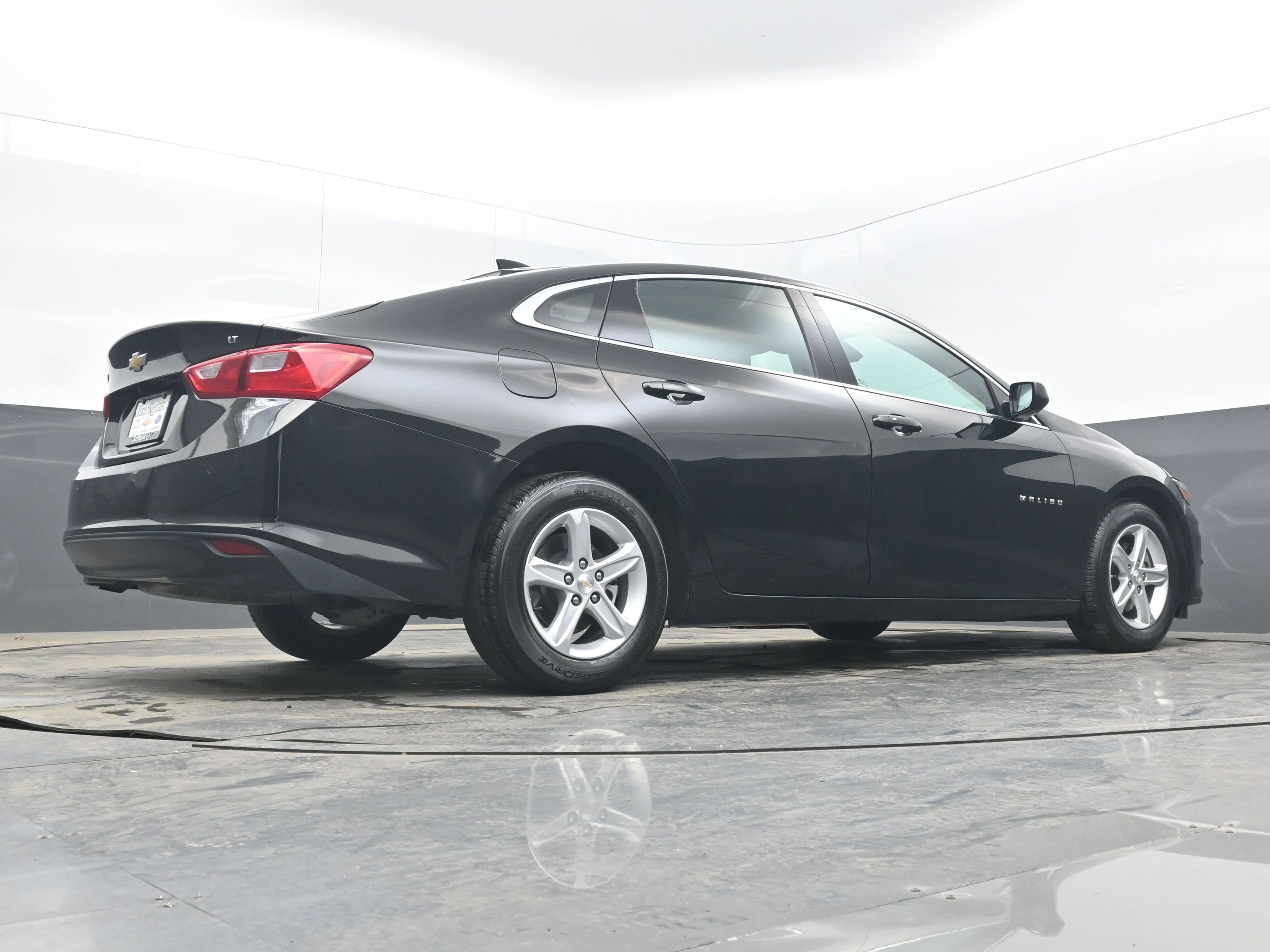 Used 2024 Chevrolet Malibu LT image 28
