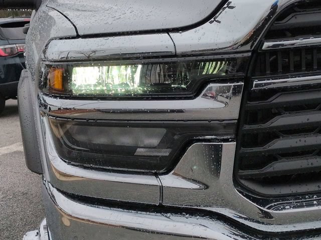 New 2026 RAM 3500 Tradesman AWD/4WD image 9