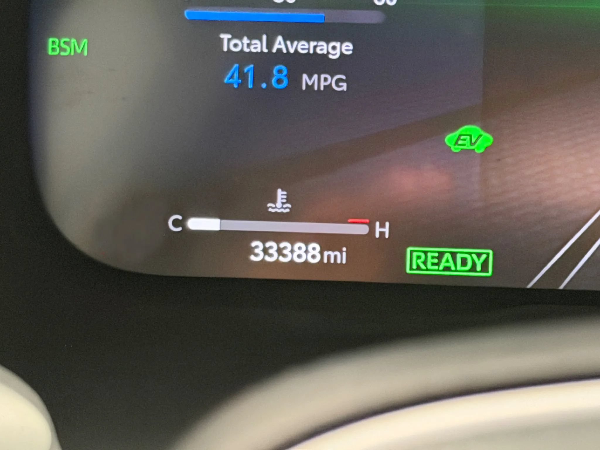 Used 2024 Toyota RAV4 Limited w/ Advanced Technology Package AWD/4WD image 32