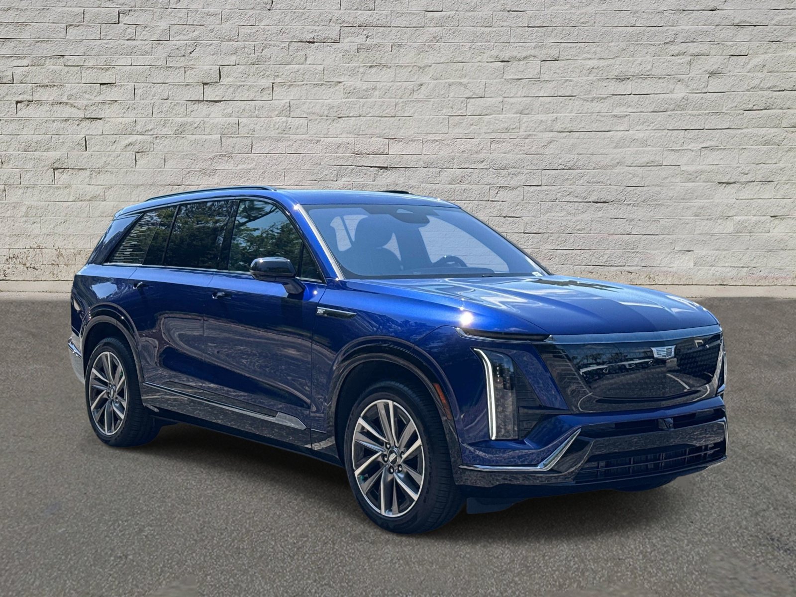 Certified 2026 Cadillac Vistiq Sport w/ LPO, Floor Liner Package AWD/4WD image 6
