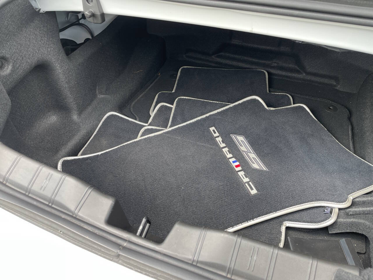 Used 2023 Chevrolet Camaro SS RWD image 6