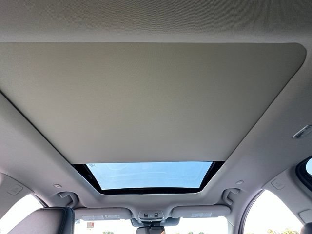 Certified 2025 Nissan Murano SL AWD/4WD image 30