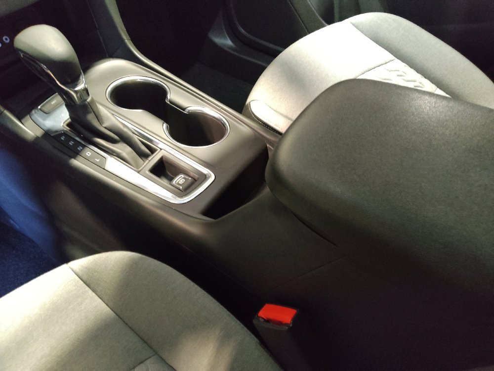 Used 2024 Chevrolet Equinox LS AWD/4WD image 26