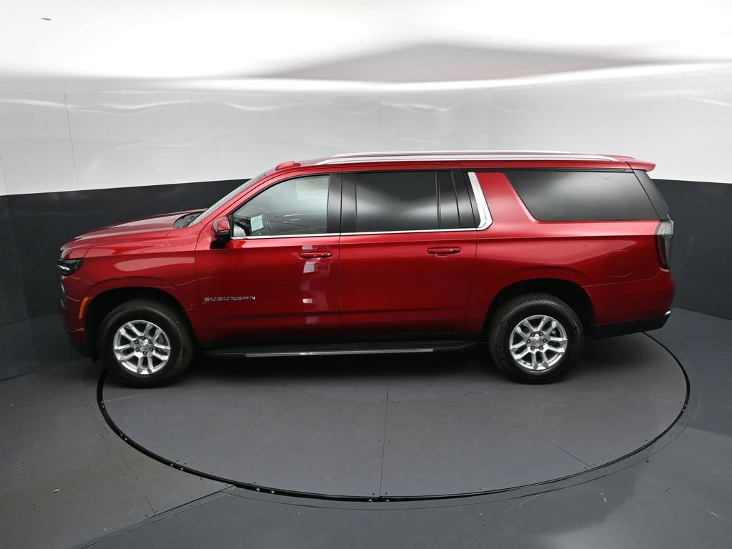 New 2026 Chevrolet Suburban LT w/ Comfort Package RWD image 32