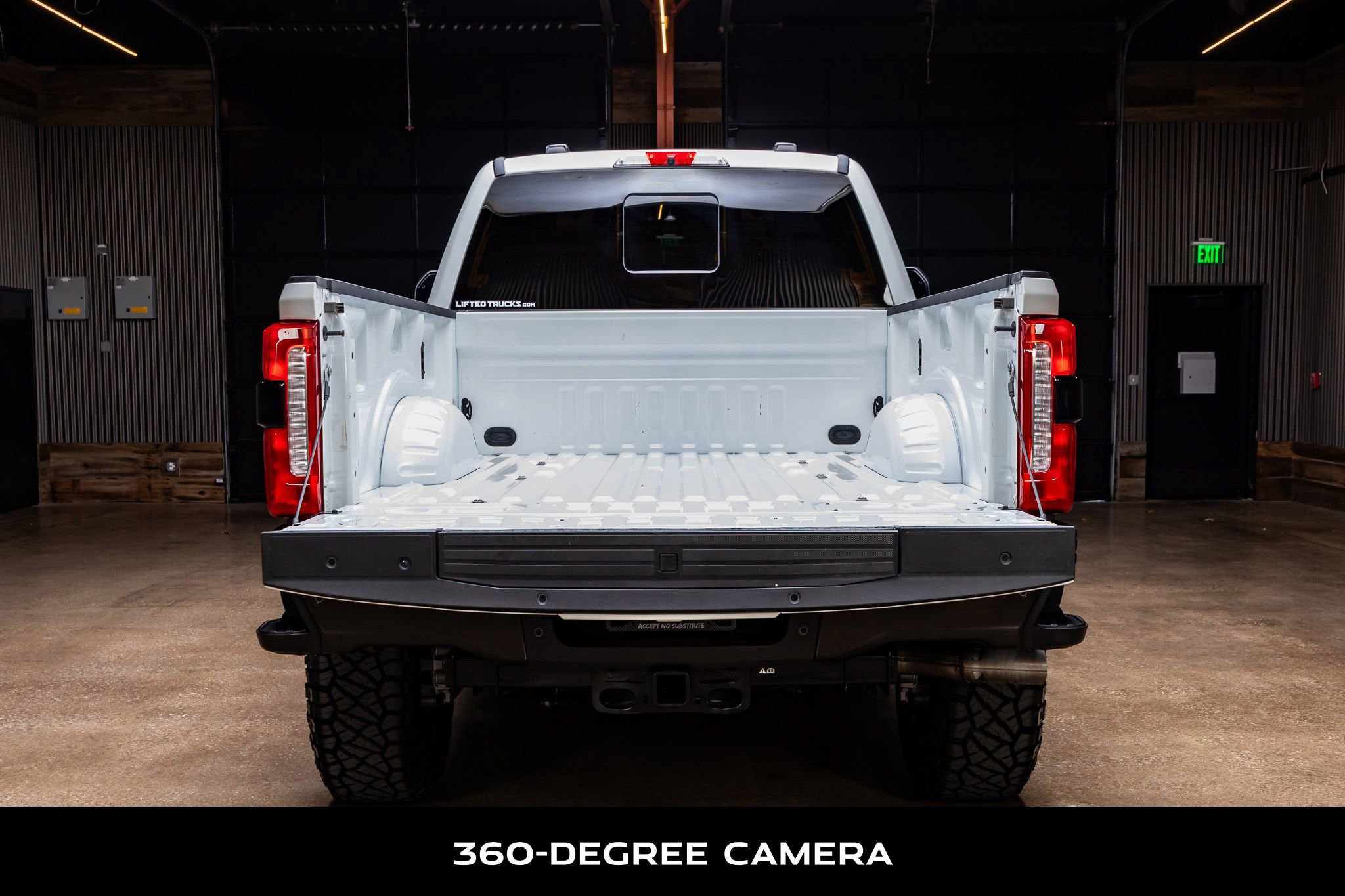 Used 2024 Ford F250 King Ranch w/ FX4 Off-Road Package image 9