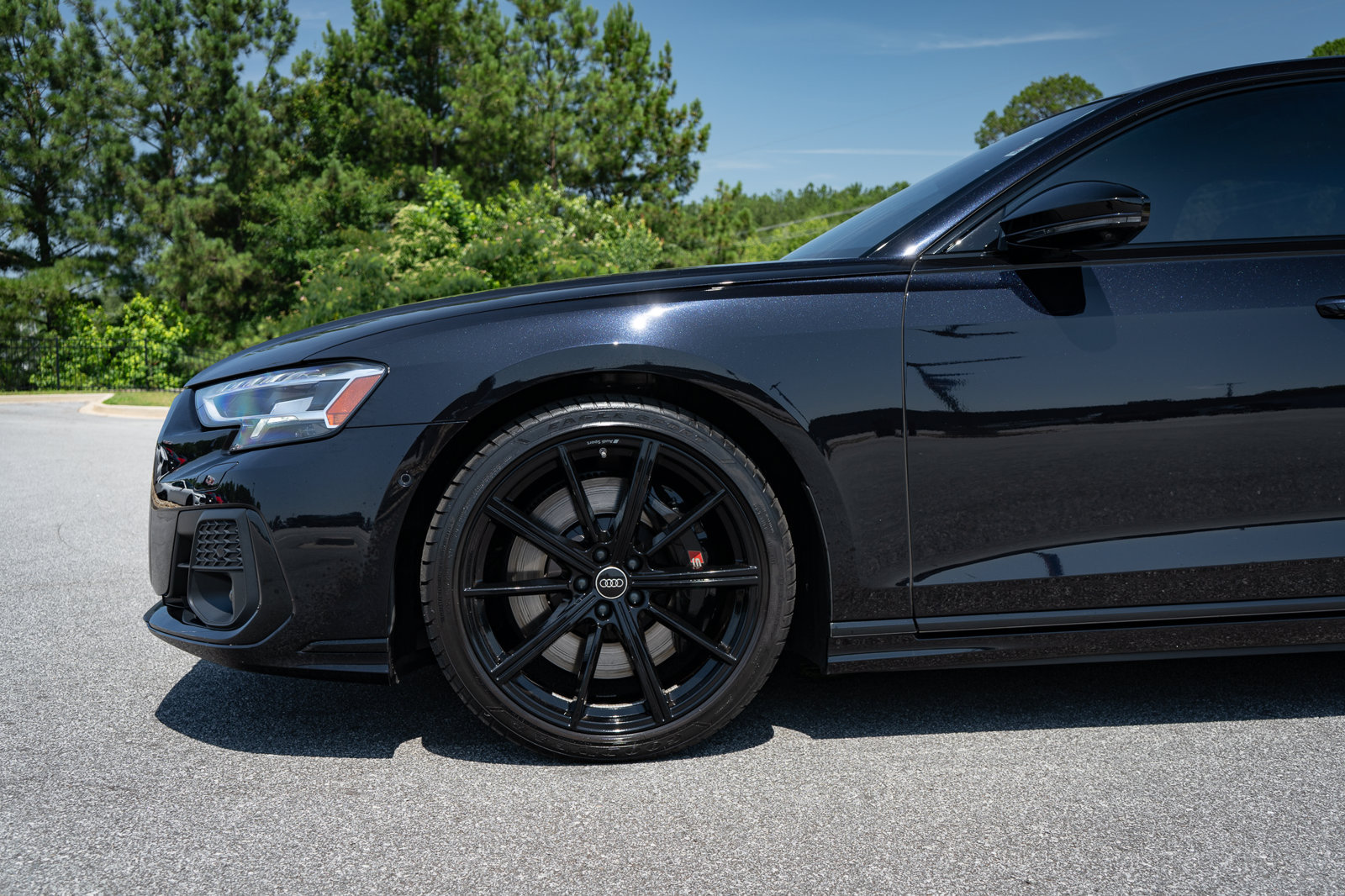 Used 2024 Audi S8 AWD/4WD image 14