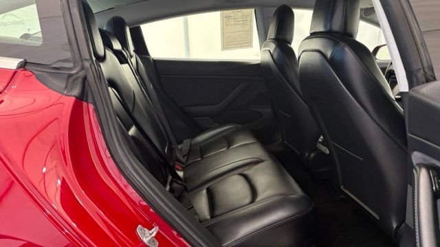 Used 2019 Tesla Model 3 Long Range RWD image 23