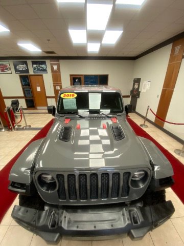 Used 2019 Jeep Wrangler Unlimited Sahara w/ Quick Order Package 24M Moab image 7
